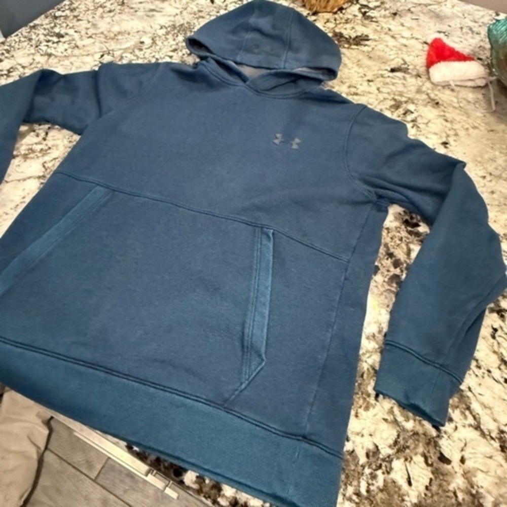 Under Armour Hoodie men’s size M
